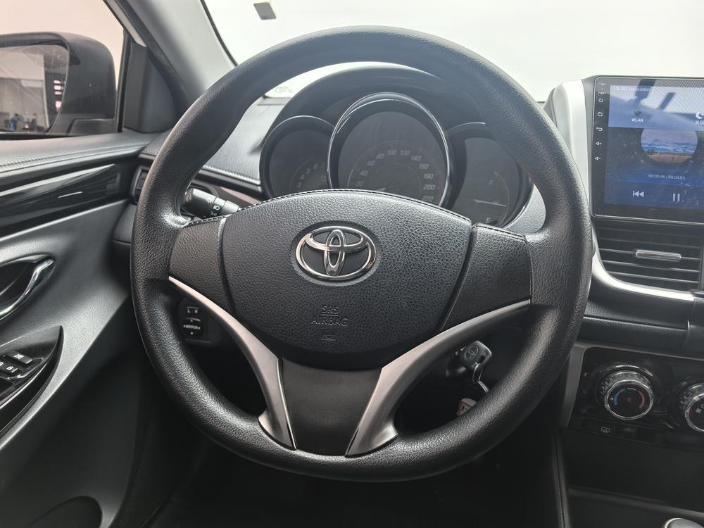 Toyota Yaris L