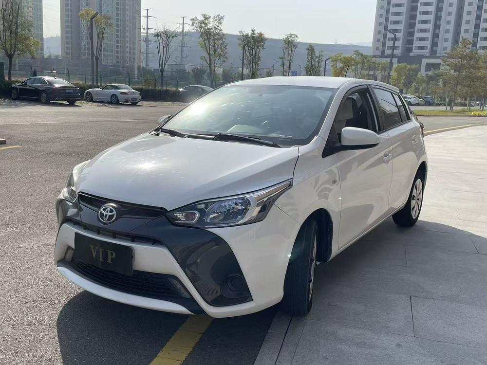 Toyota Yaris L