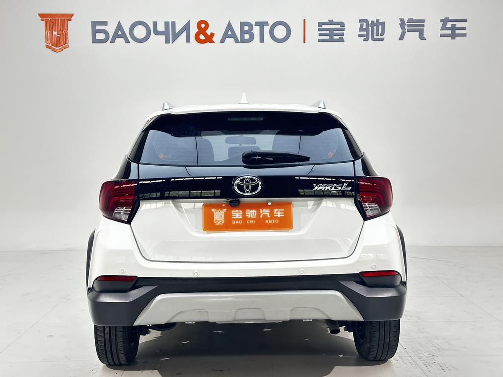 Toyota Yaris L
