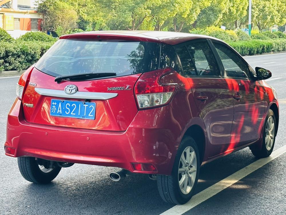 Toyota Yaris L