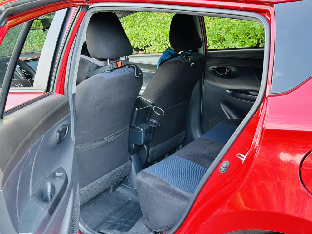 Toyota Yaris L