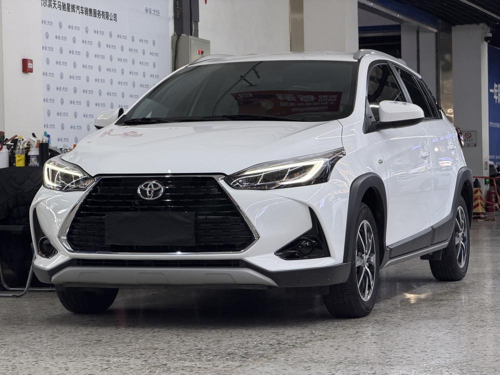 Toyota Yaris L