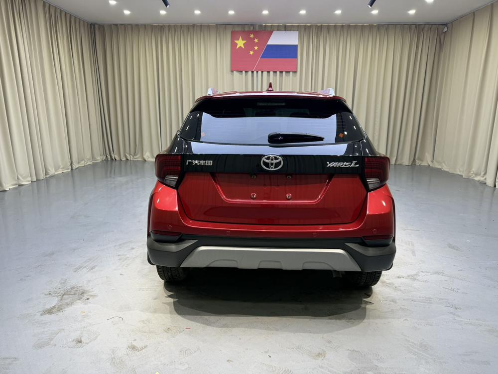 Toyota Yaris L