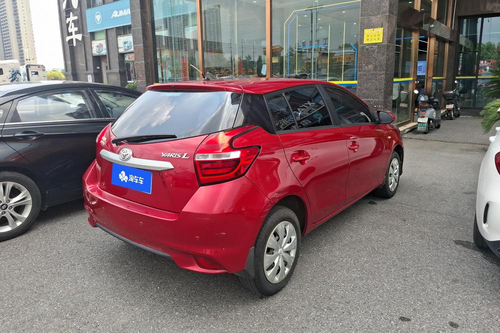 Toyota Yaris L