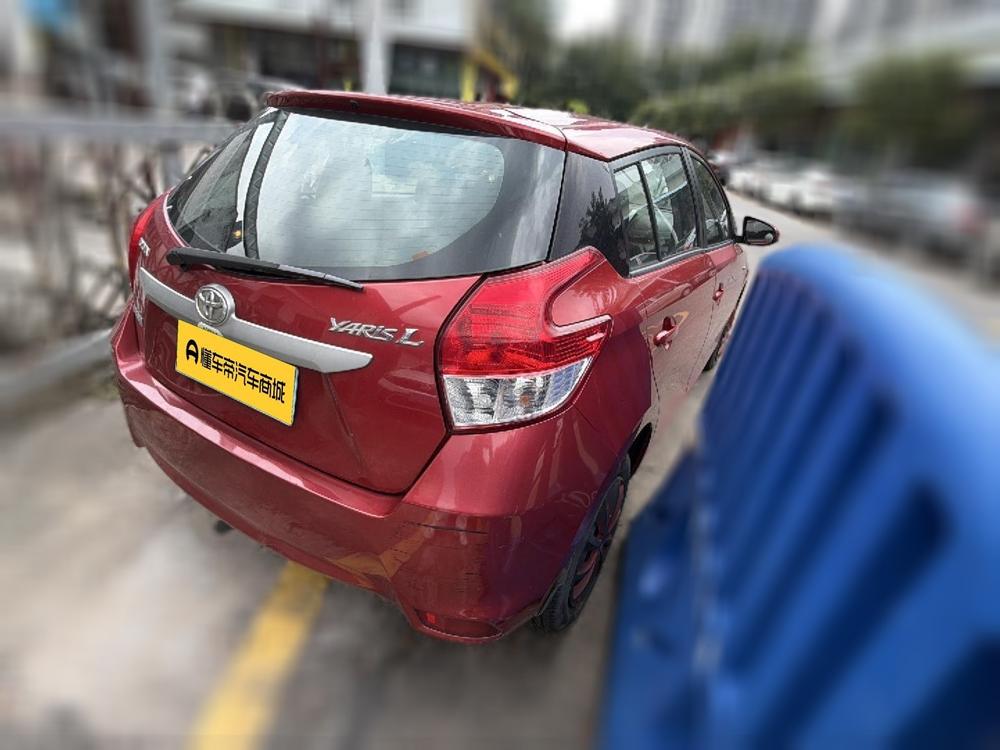 Toyota Yaris L