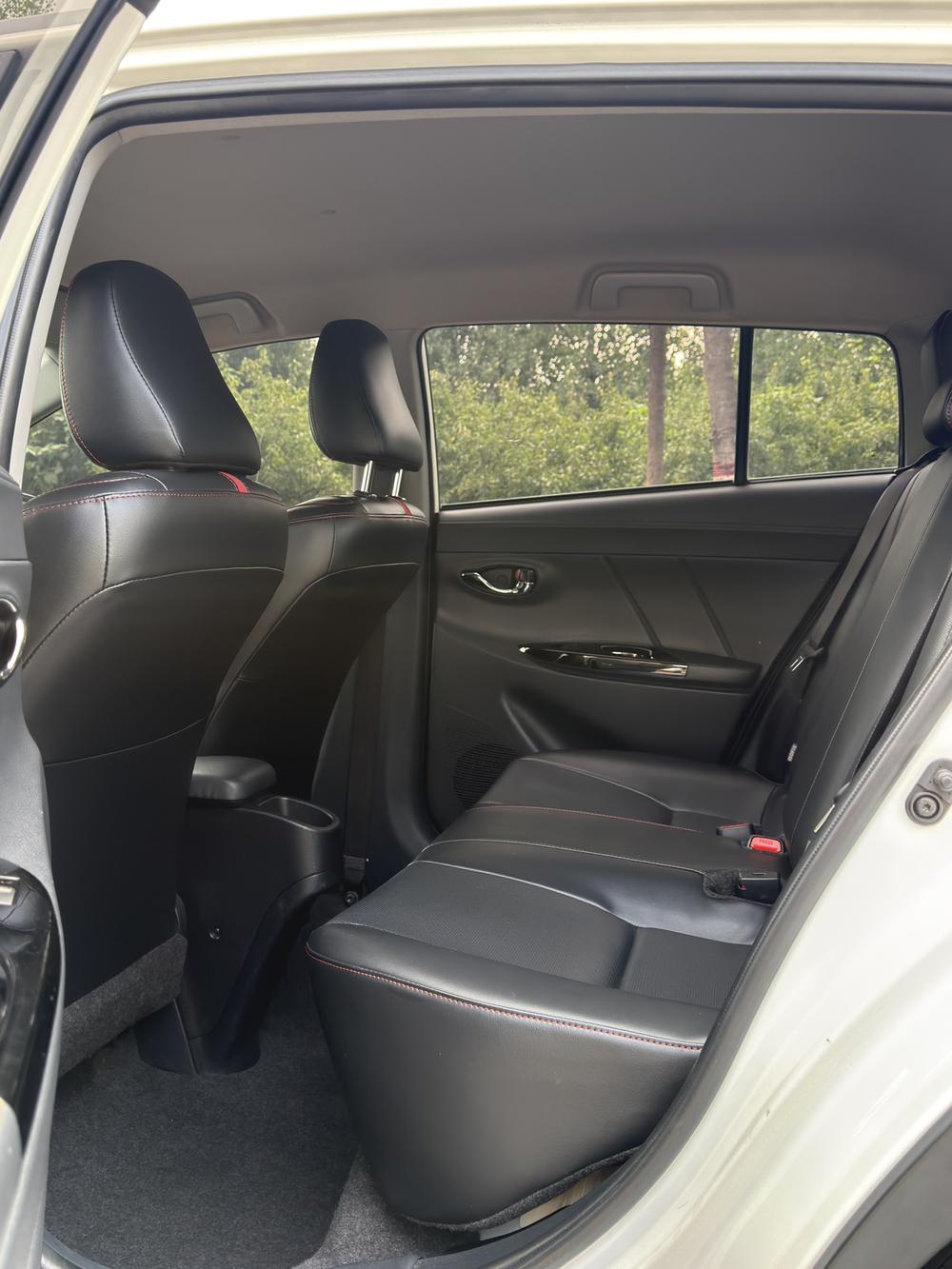Toyota Yaris L
