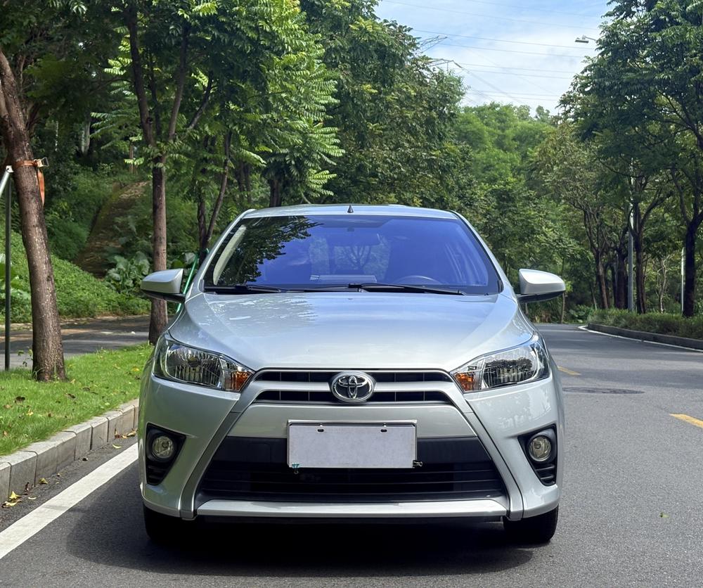 Toyota Yaris L