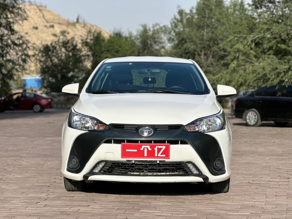 Toyota Yaris L