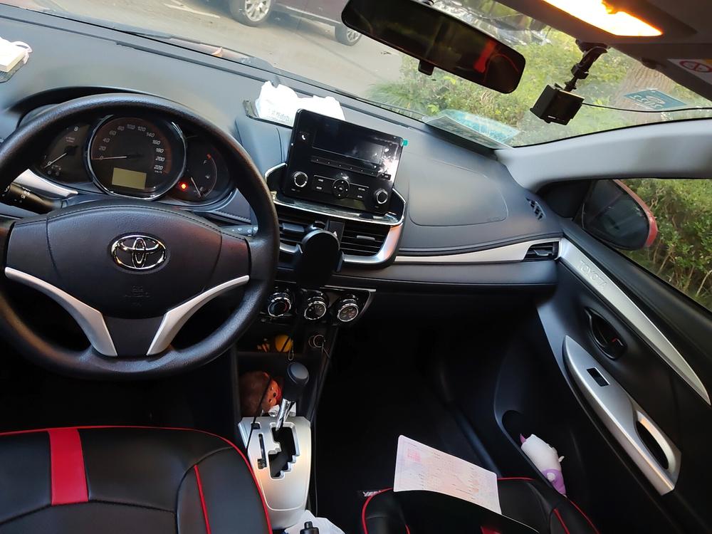 Toyota Yaris L