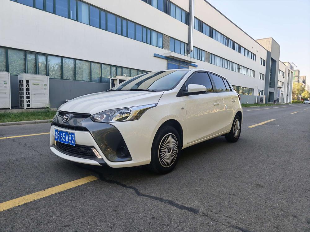 Toyota Yaris L