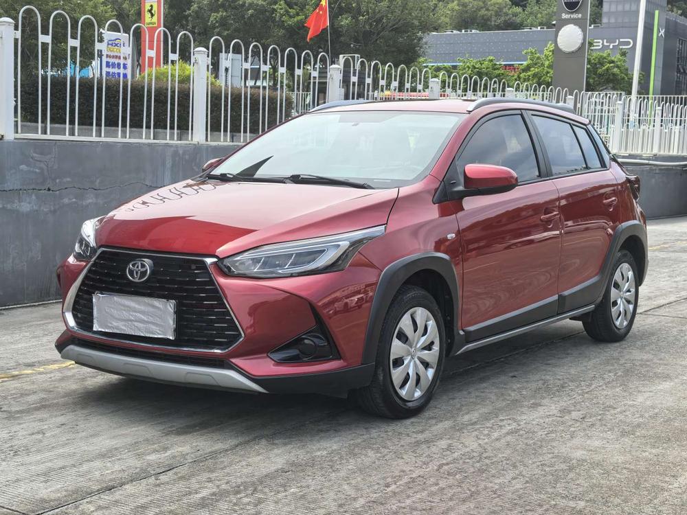 Toyota Yaris L