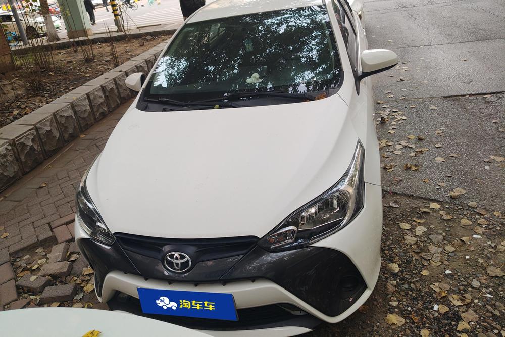 Toyota Yaris L