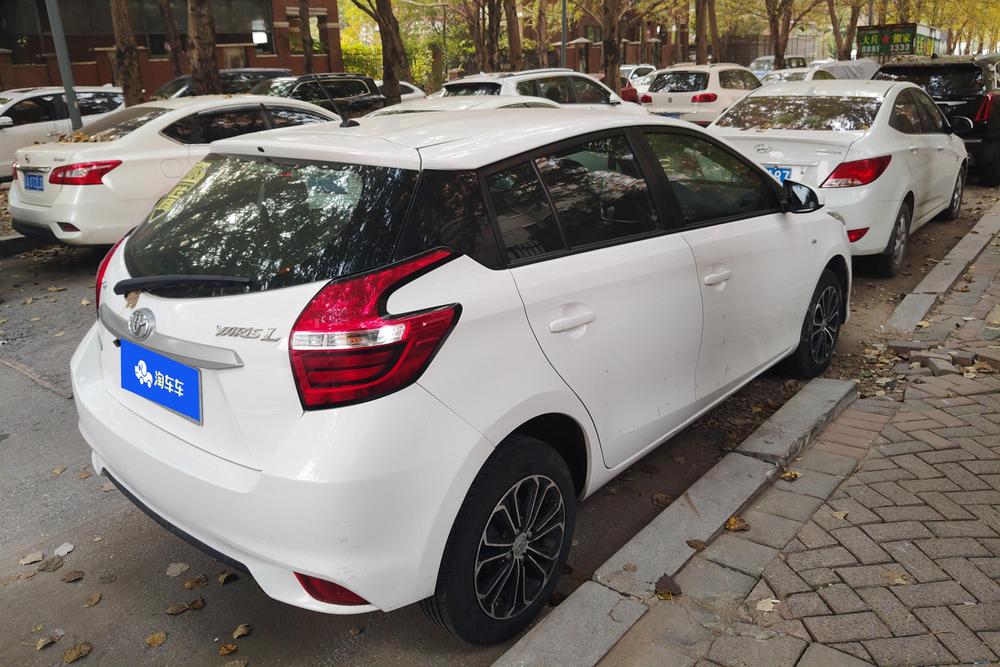 Toyota Yaris L