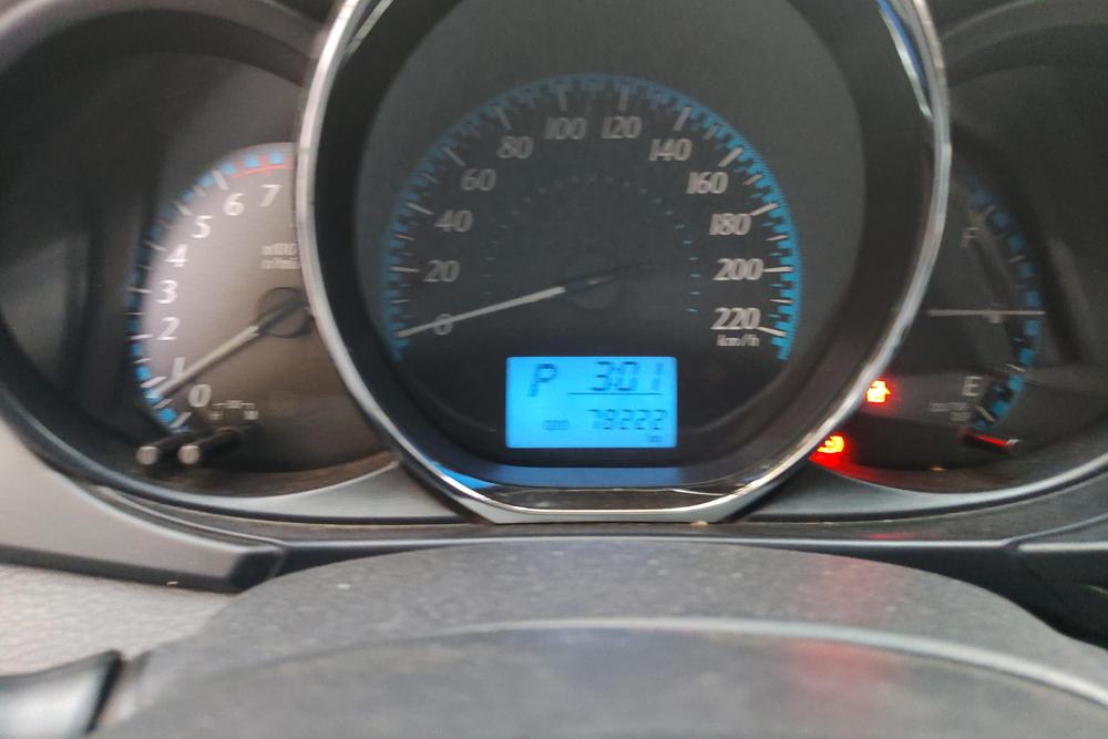 Toyota Yaris L