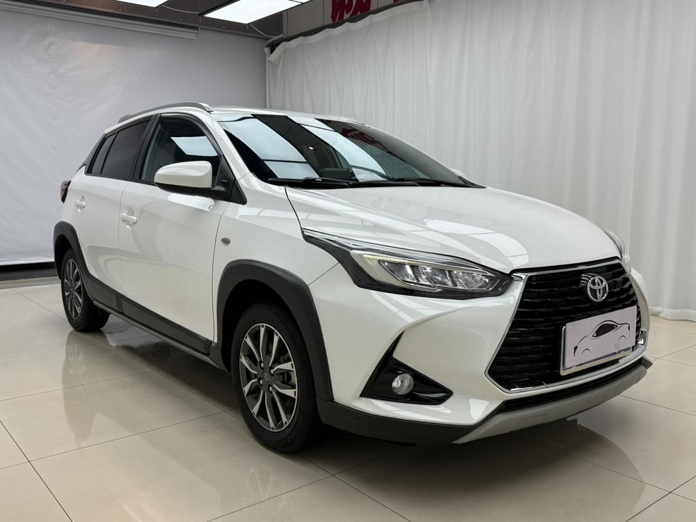 Toyota Yaris L