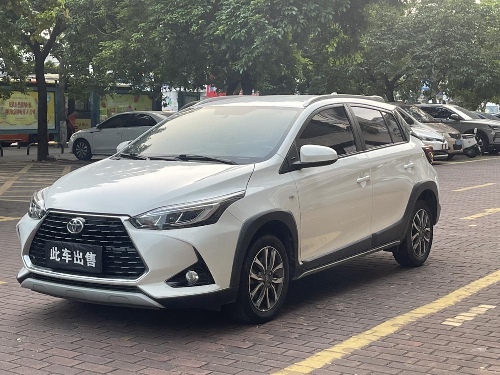 Toyota Yaris L