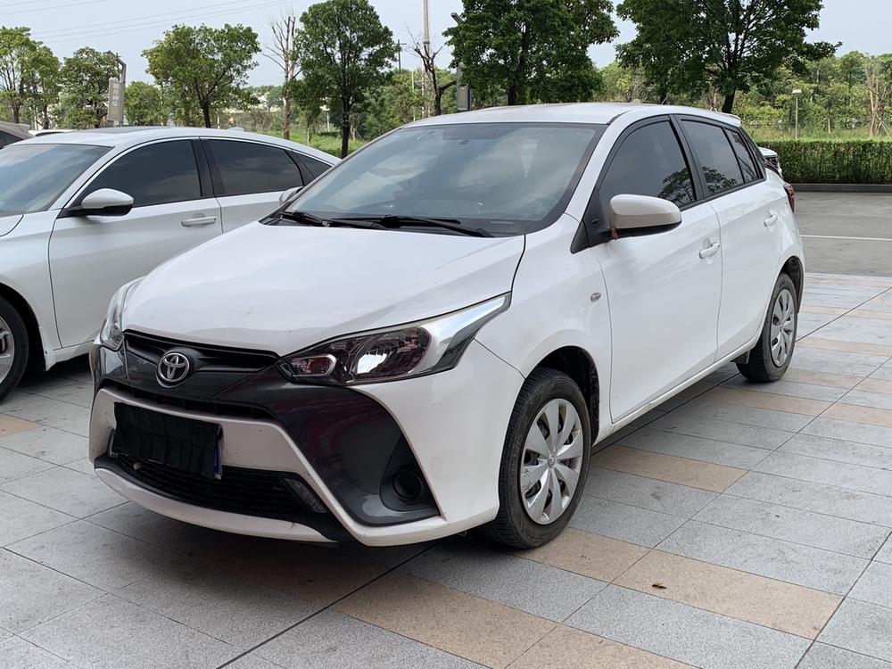 Toyota Yaris L