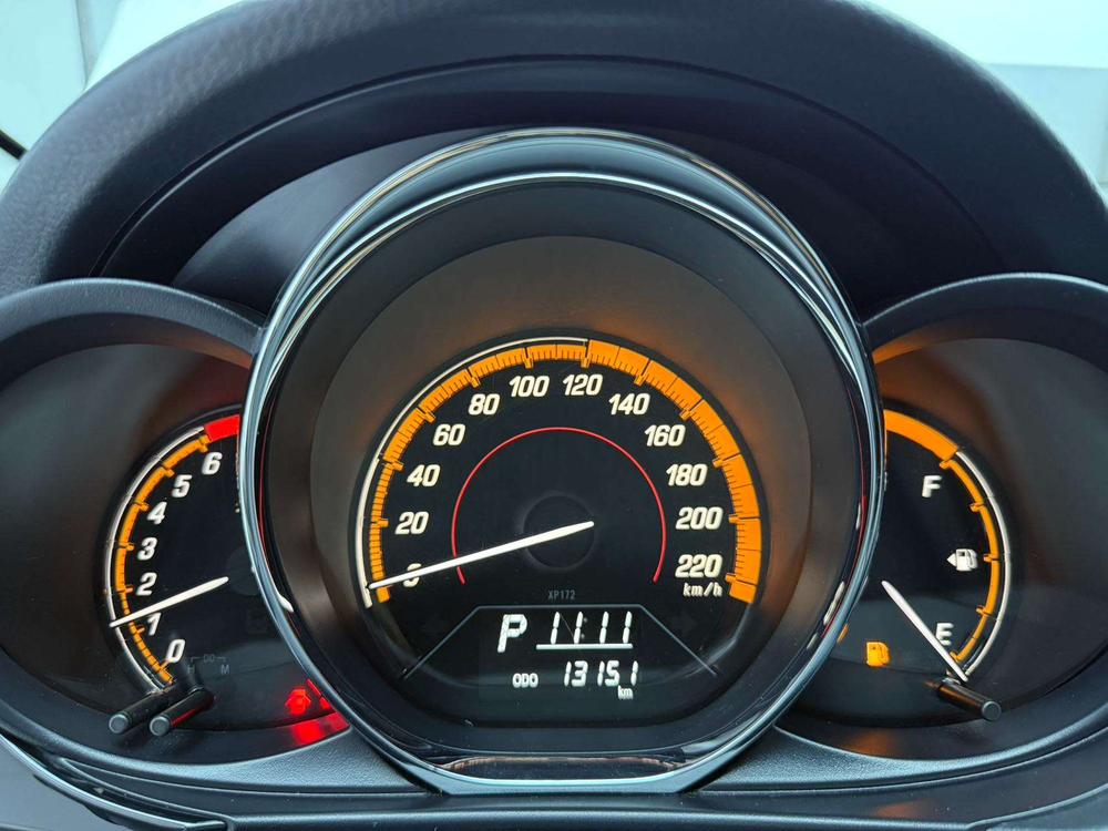 Toyota Yaris L