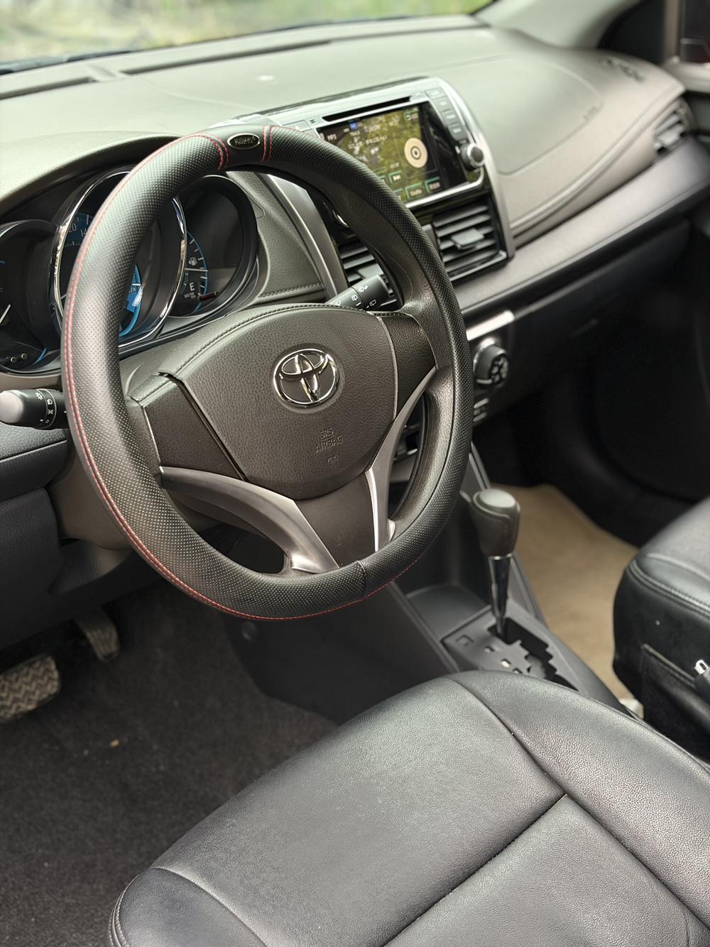 Toyota Yaris L