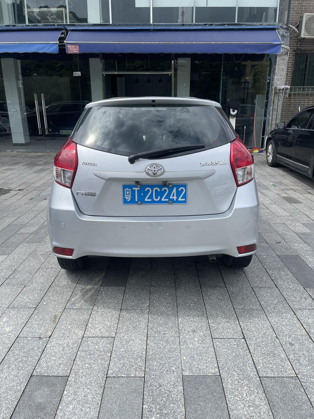 Toyota Yaris L