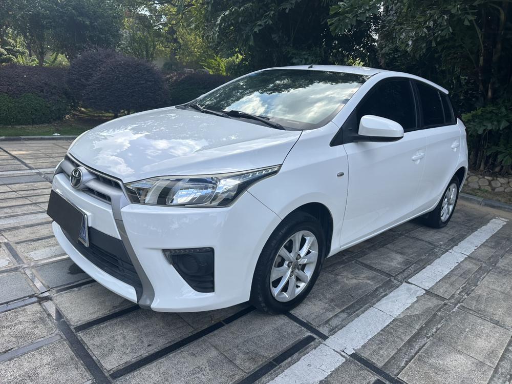 Toyota Yaris L