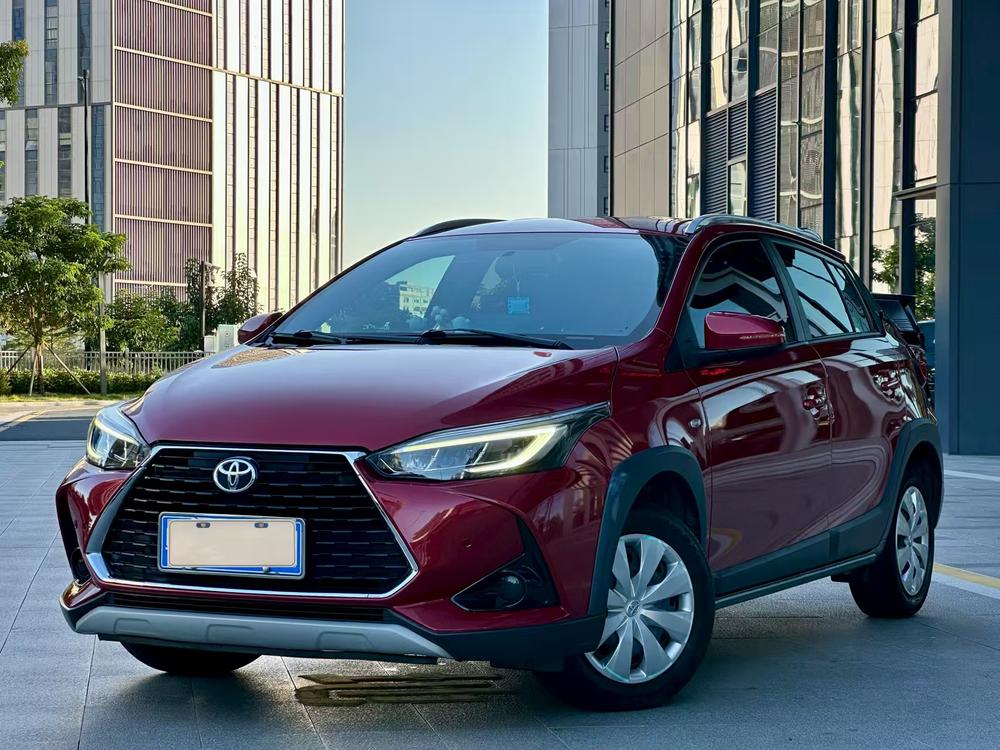 Toyota Yaris L