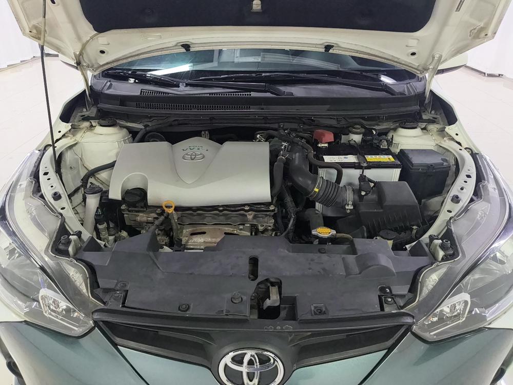 Toyota Yaris L