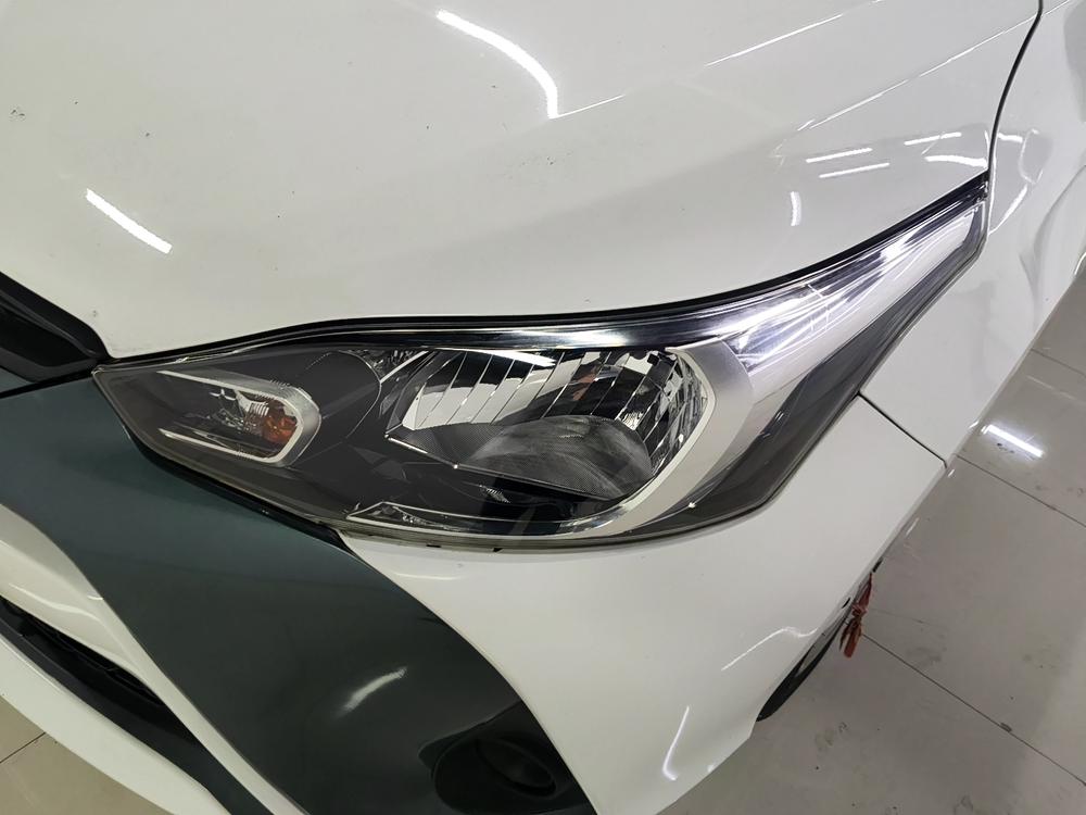 Toyota Yaris L