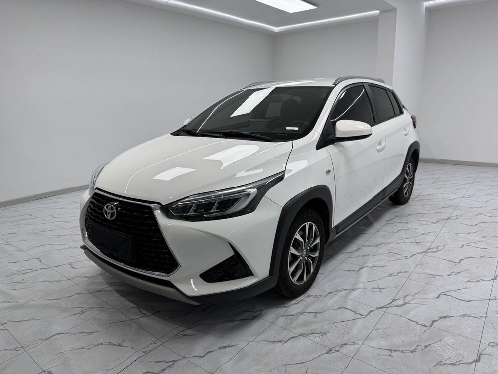 Toyota Yaris L