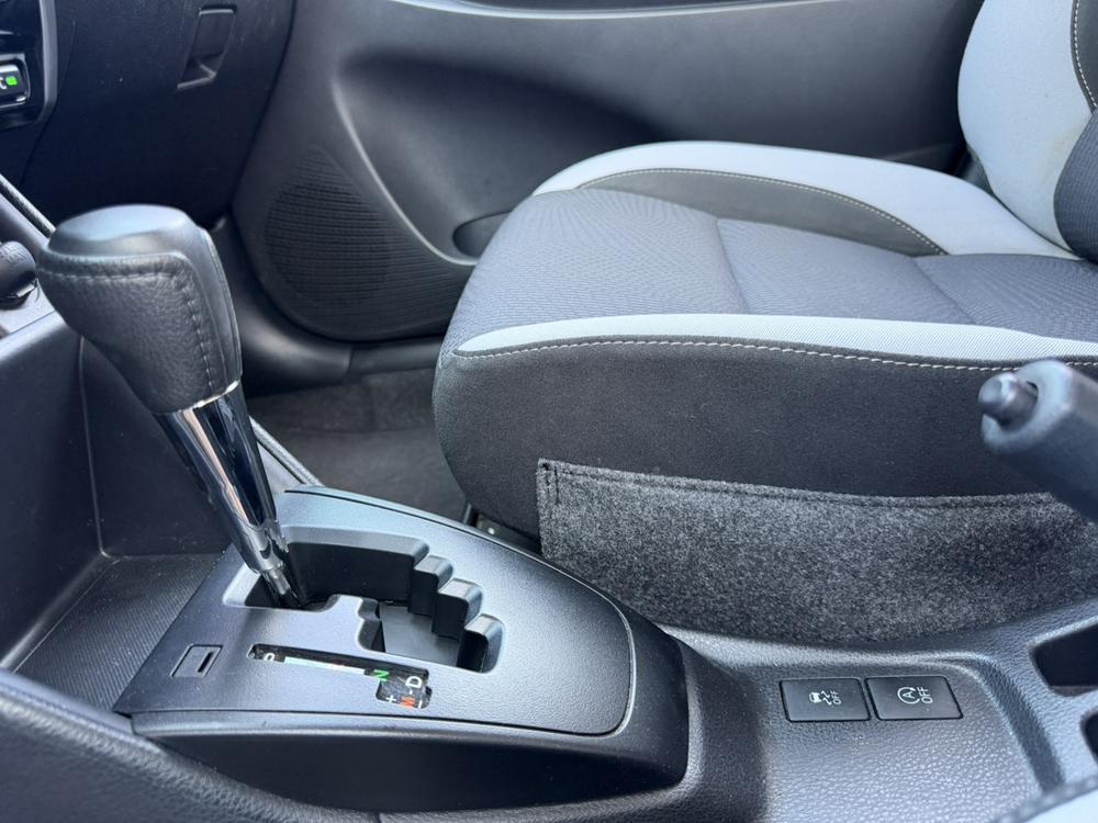 Toyota Yaris L