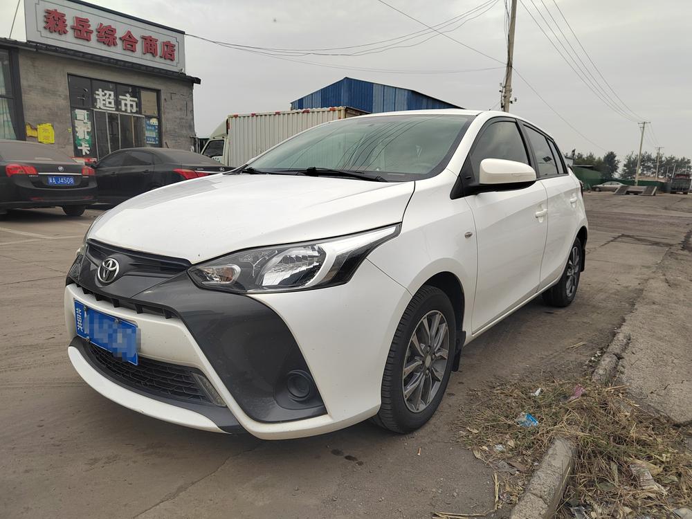 Toyota Yaris L