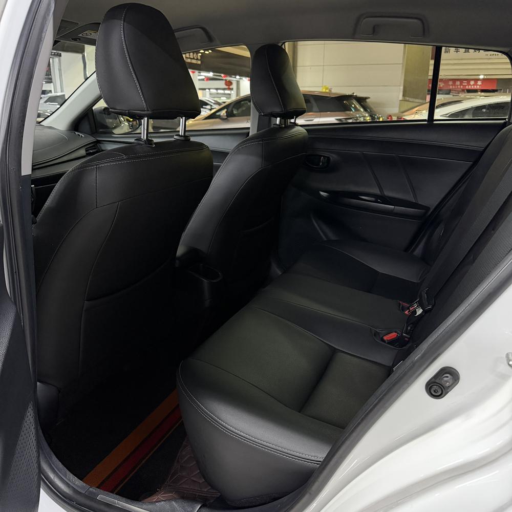 Toyota Yaris L
