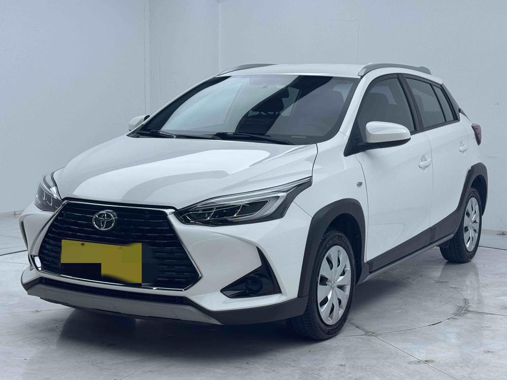 Toyota Yaris L