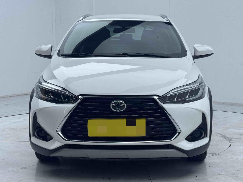 Toyota Yaris L