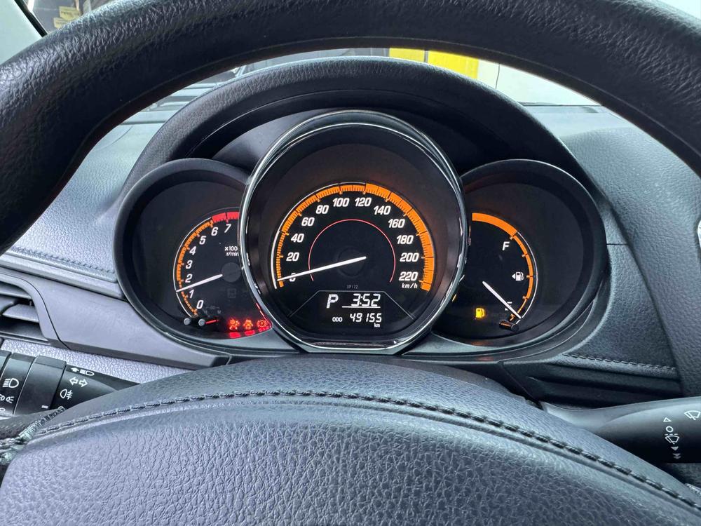 Toyota Yaris L