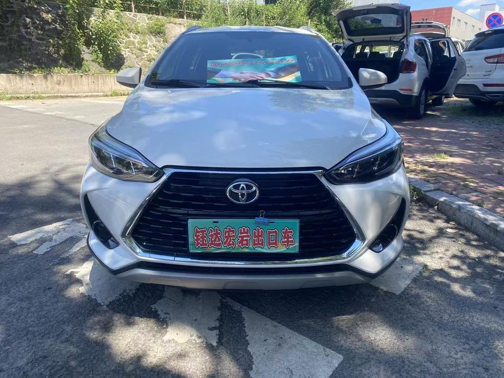 Toyota Yaris L