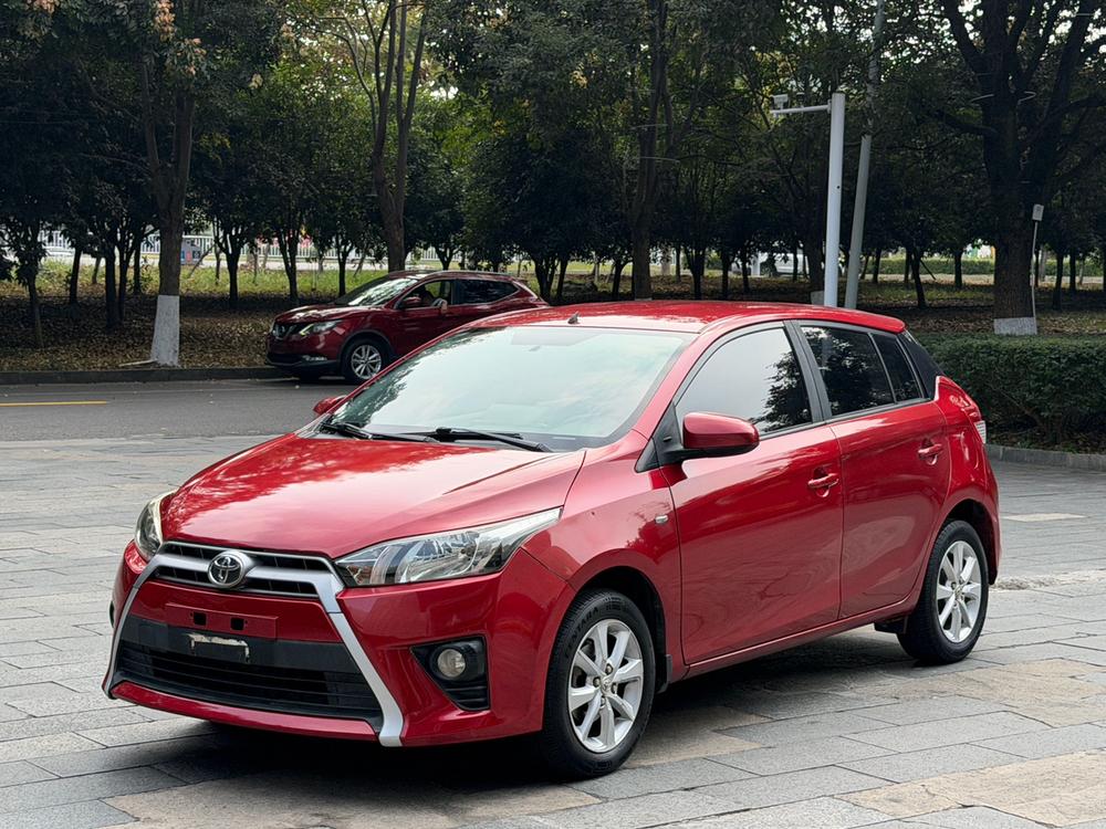 Toyota Yaris L