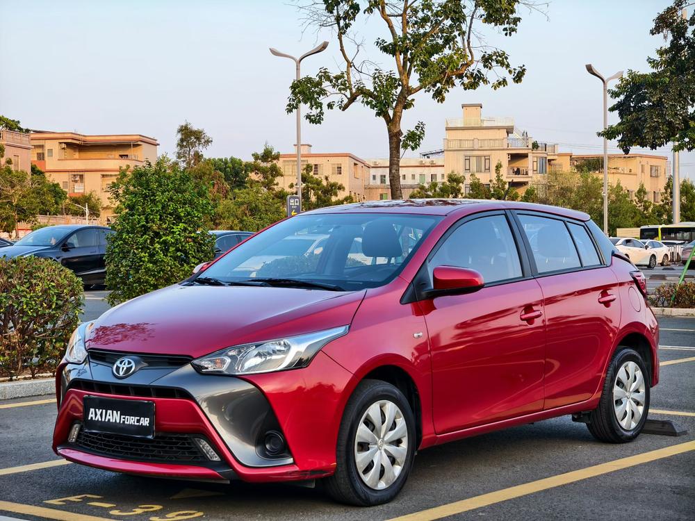 Toyota Yaris L