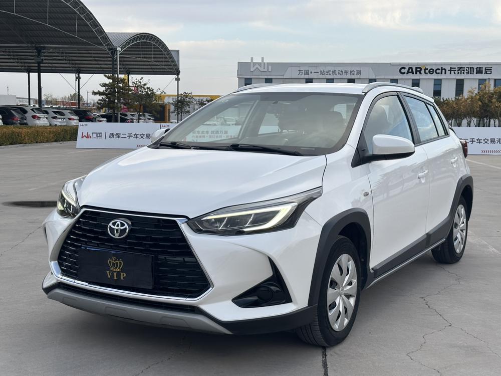 Toyota Yaris L