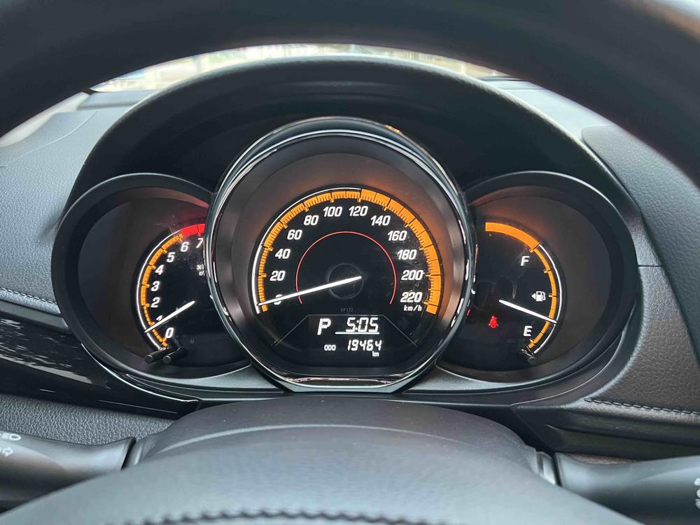 Toyota Yaris L