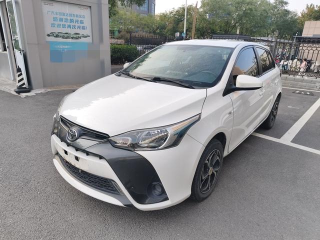 Toyota Yaris L