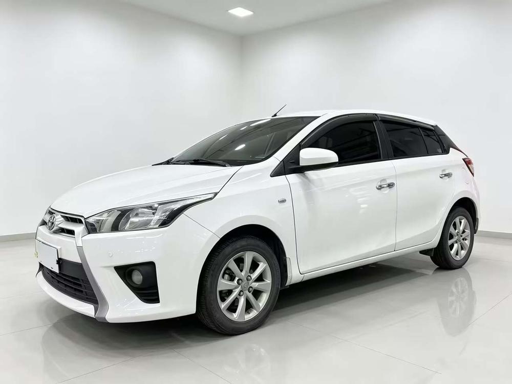 Toyota Yaris L
