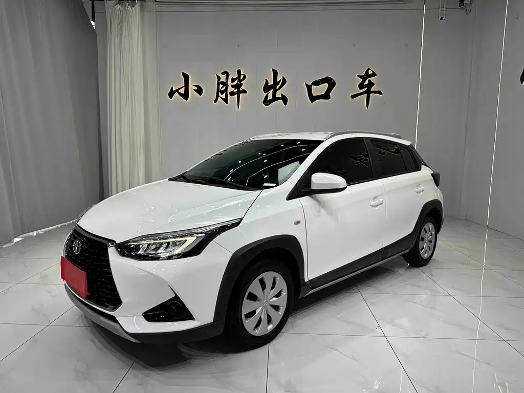 Toyota Yaris L