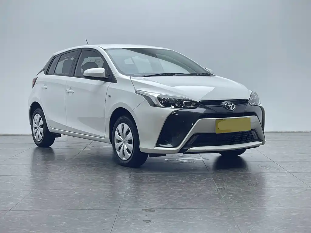 Toyota Yaris L