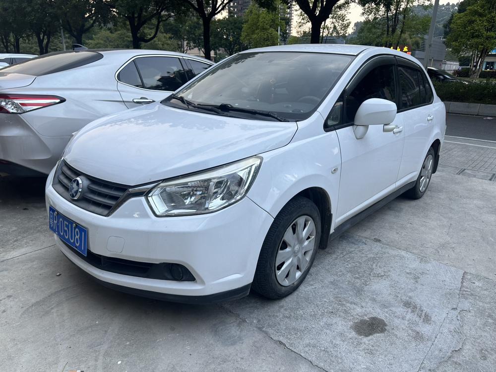 Venucia Venucia D50