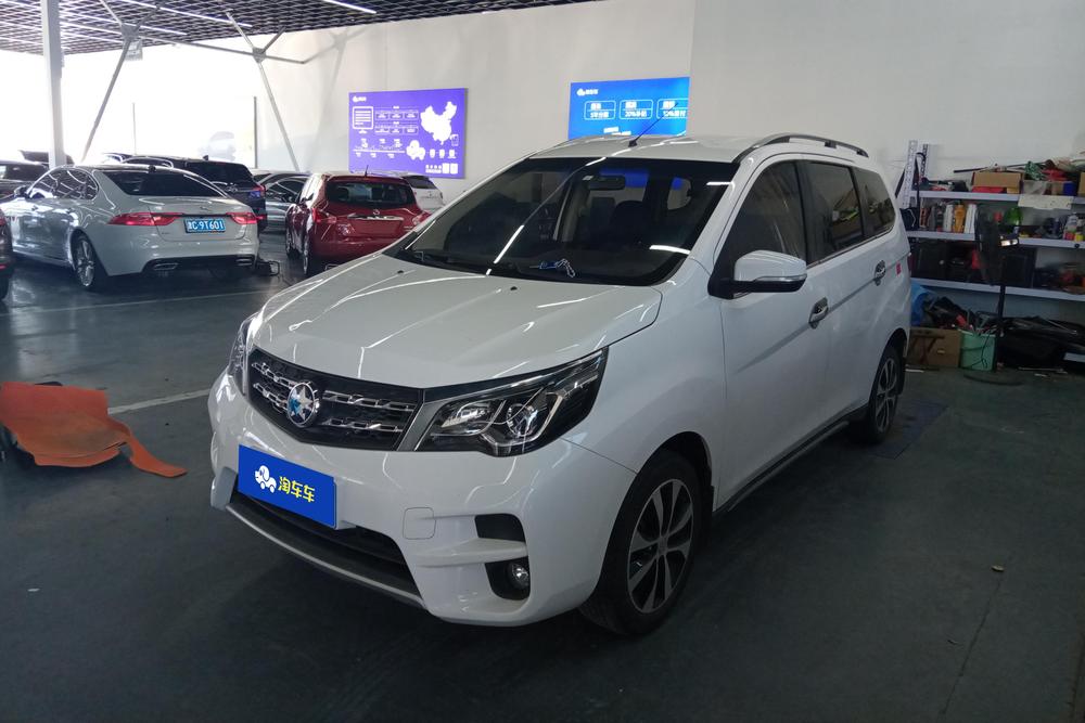 Venucia Venucia M50V