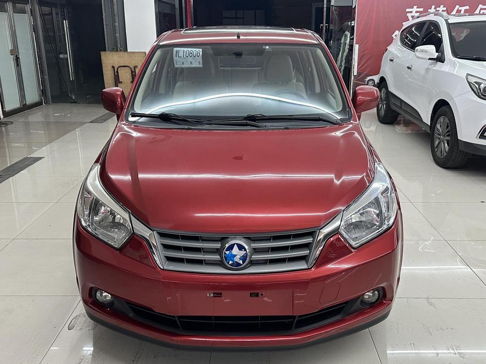 Venucia Venucia R50