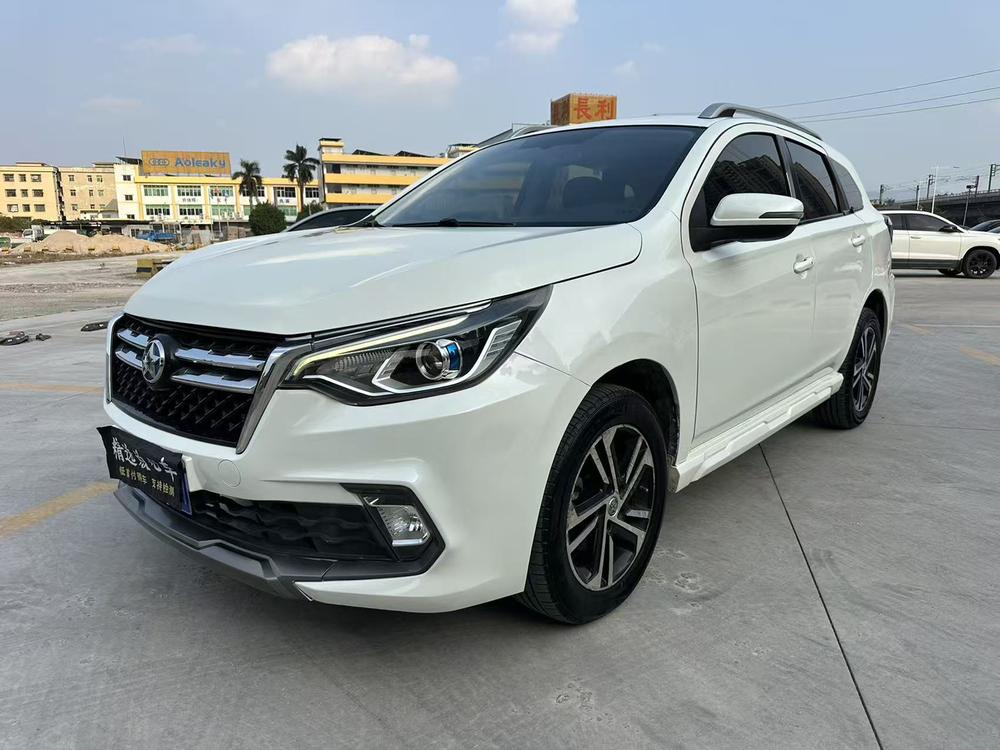 Venucia Venucia T70