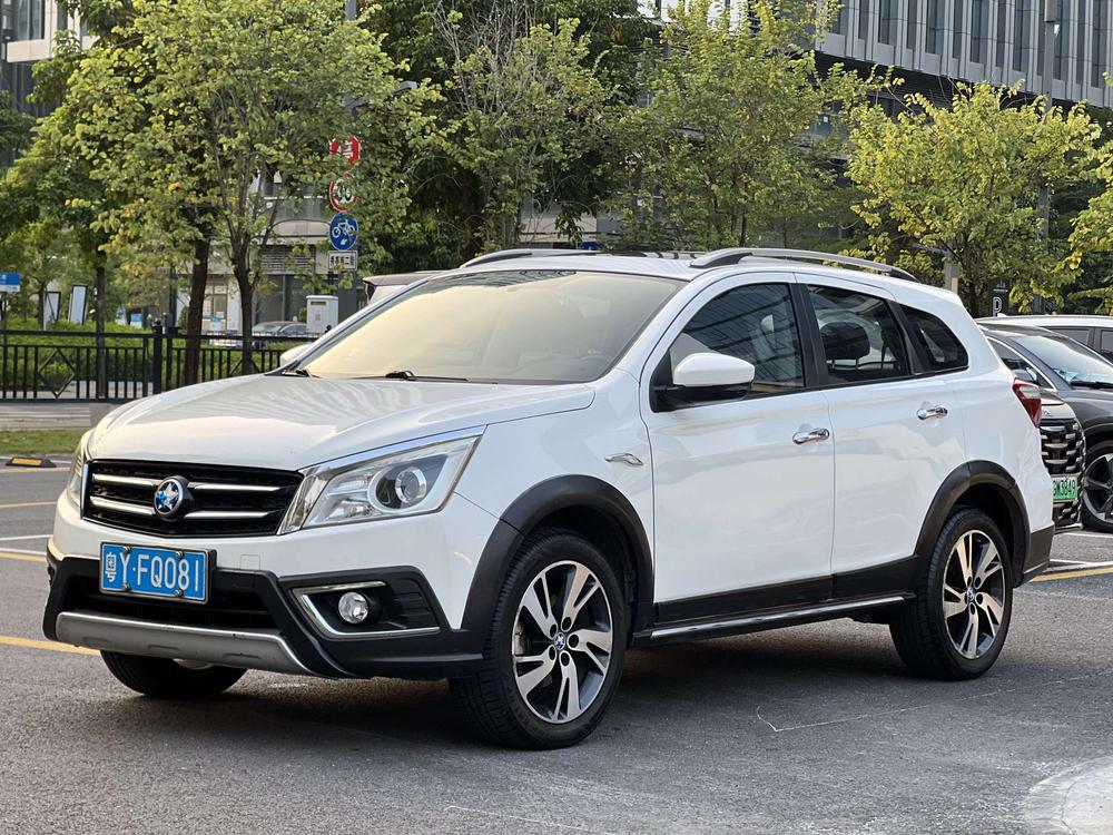 Venucia Venucia T70X