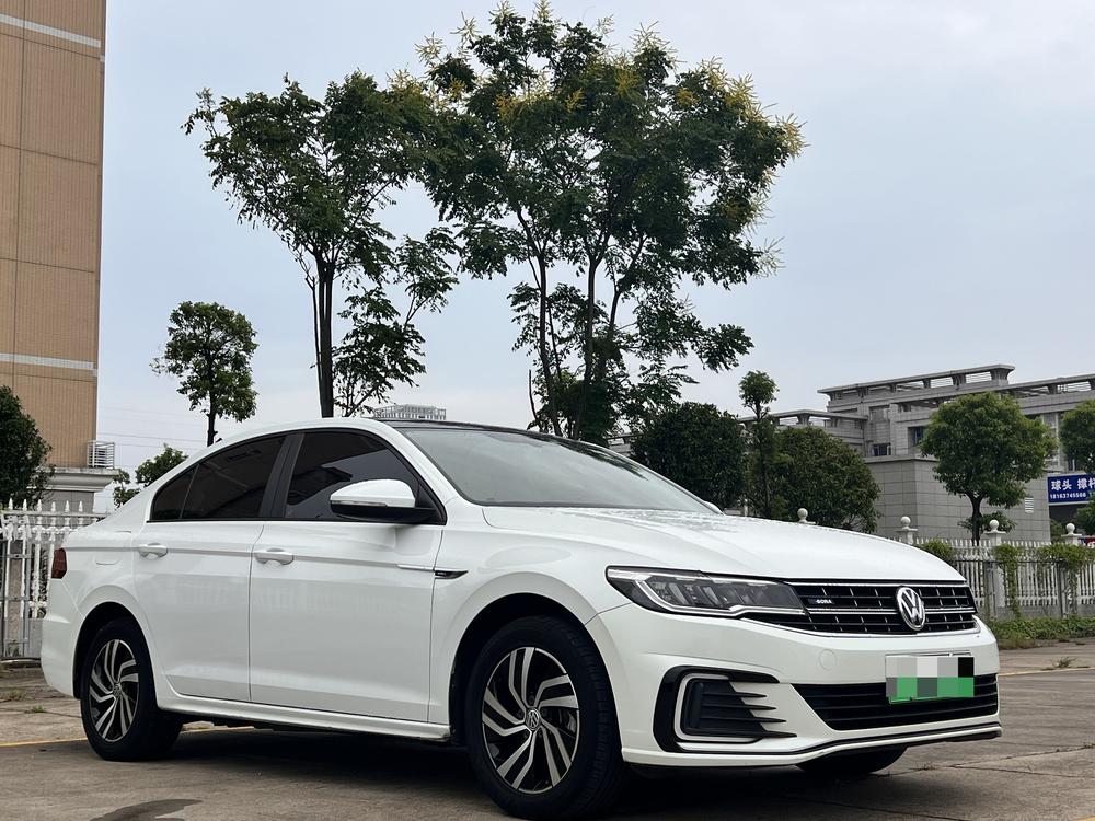 Volkswagen Bora Electric
